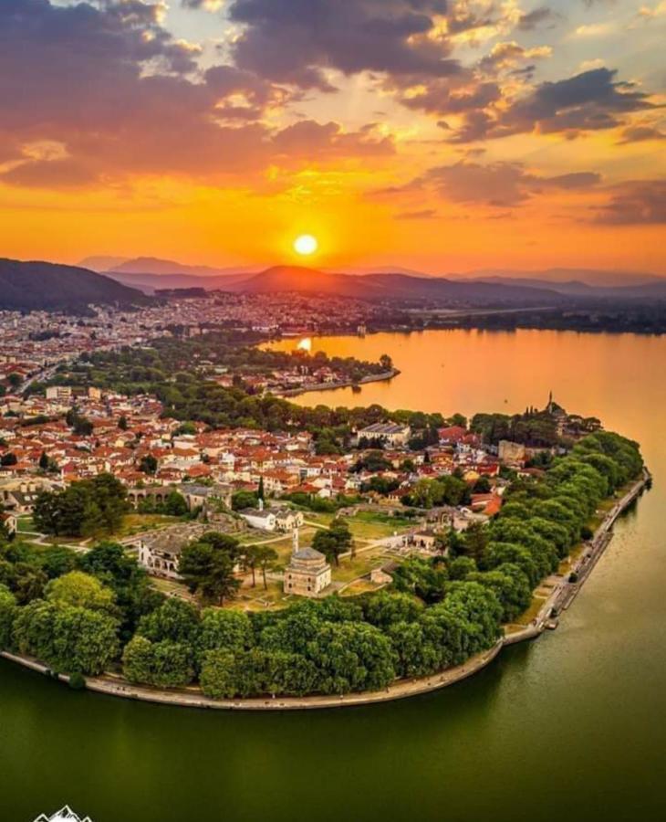 Apartment In The Castle - House Ioannina