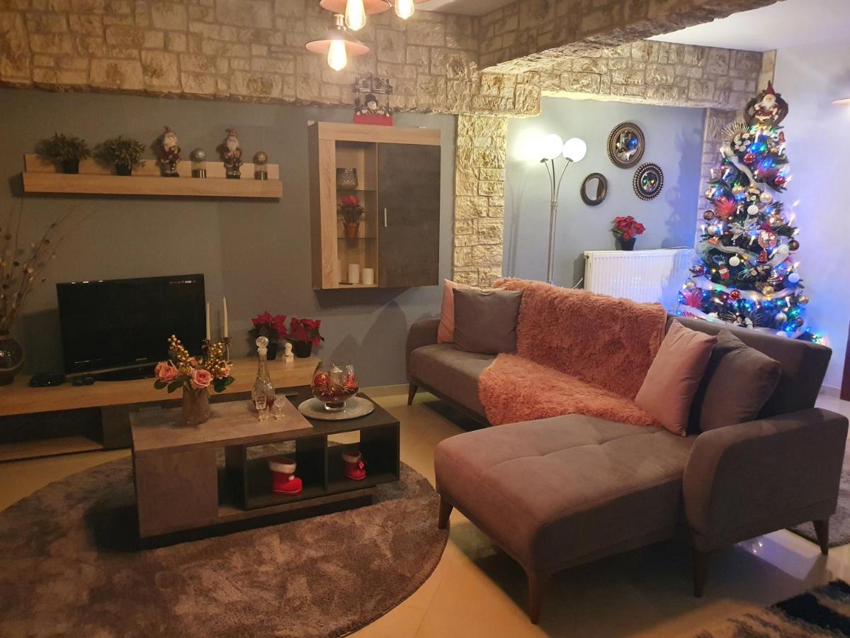 In The Castle - House * Ioannina